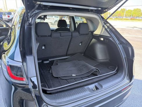 Certified 2023 Honda HR-V LX image 26
