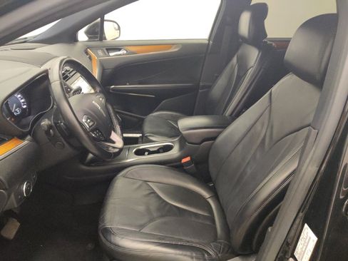 Used 2017 Lincoln MKC Select FWD image 17