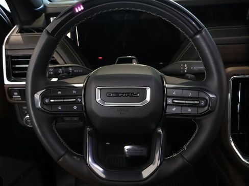 Used 2026 GMC Yukon Denali Ultimate AWD/4WD image 22