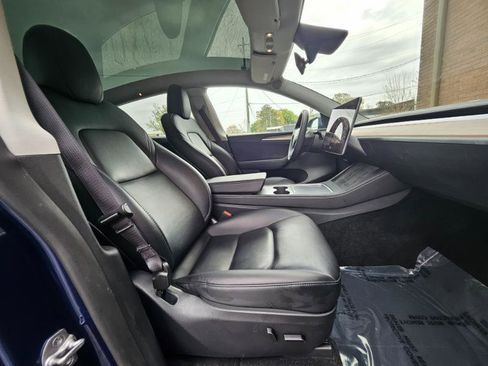 Used 2023 Tesla Model Y Long Range image 56
