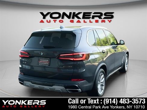 Used 2021 BMW X5 xDrive40i w/ Premium Package 2 image 11