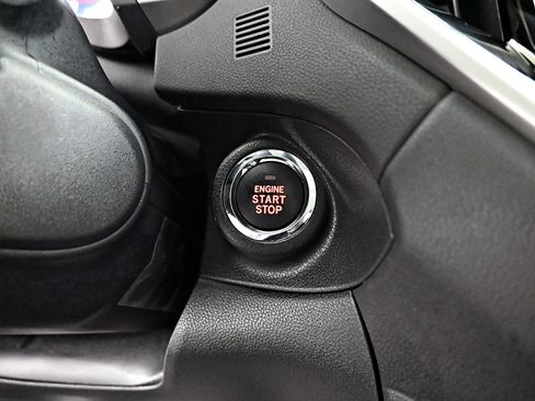 Used 2023 Subaru Ascent Premium w/ Convenience Package image 10