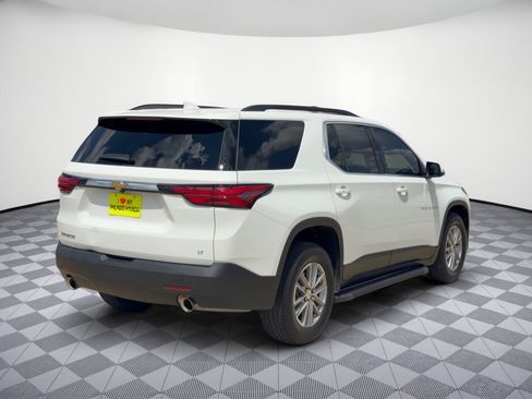 Used 2023 Chevrolet Traverse LT FWD image 9