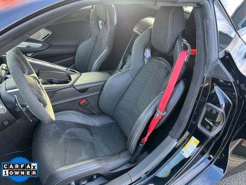 Used 2024 Chevrolet Corvette Stingray Premium Conv w/ Z51 Performance Package image 16