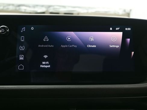 Used 2025 Buick Envista Preferred w/ Convenience II Package FWD image 18