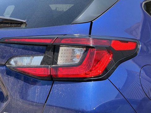 Used 2024 Subaru Crosstrek 2.0i Premium image 14