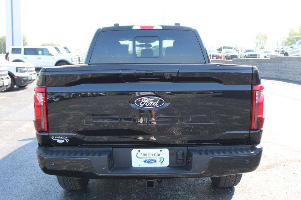 New 2026 Ford F150 XLT w/ Equipment Group 302A MID AWD/4WD image 4
