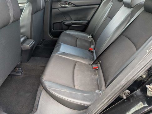 Used 2019 Honda Civic Sport image 15