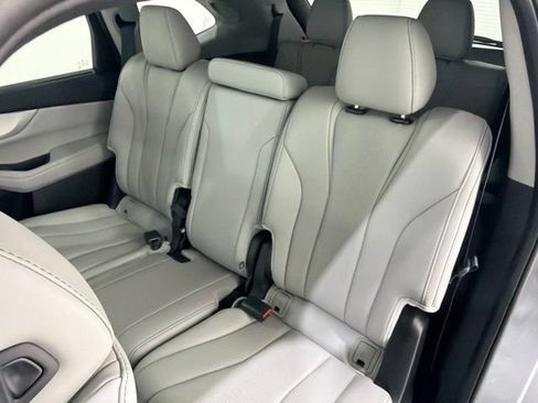 Certified 2026 Acura MDX SH-AWD w/ Technology Package image 16