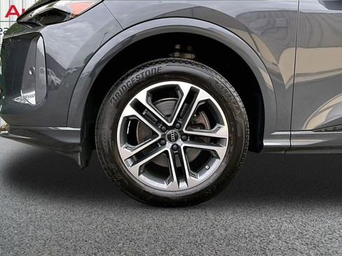 Used 2025 Audi Q5 Premium w/ Convenience Package image 34