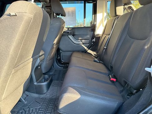 Used 2015 Jeep Wrangler Unlimited Sport w/ Quick Order Package 24S image 21