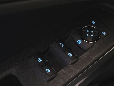 Used 2018 Ford EcoSport Titanium FWD image 27