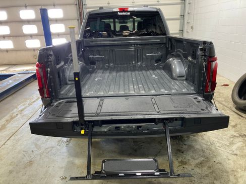 New 2026 Ford F150 Platinum w/ Equipment Group 700A Standard image 24