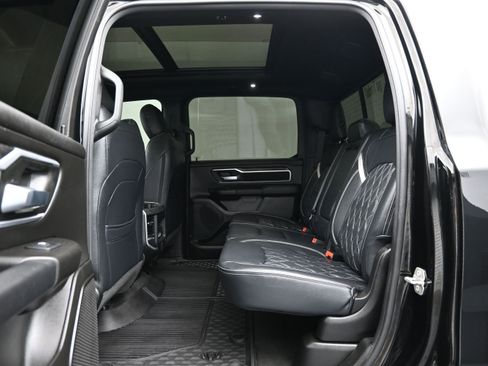 Used 2023 RAM 1500 Big Horn AWD/4WD image 11
