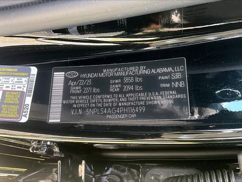 Used 2023 Hyundai Elantra SEL w/ Convenience Package FWD image 34