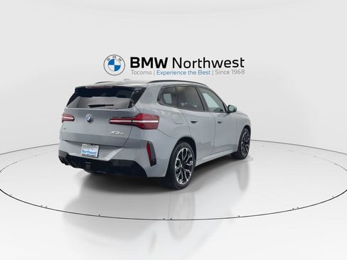 Used 2026 BMW X3 xDrive30i w/ Premium Package AWD/4WD image 3