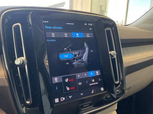 Certified 2023 Volvo XC40 B5 Plus w/ Driver Assist Package image 23