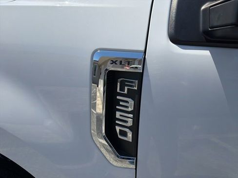Used 2019 Ford F350 XLT w/ XLT Value Package AWD/4WD image 48