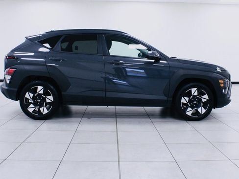 Used 2024 Hyundai Kona SEL image 8