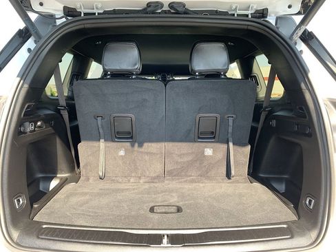 Used 2024 Jeep Grand Cherokee L Laredo image 14