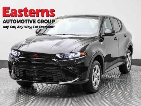 Used 2024 Dodge Hornet GT image 1