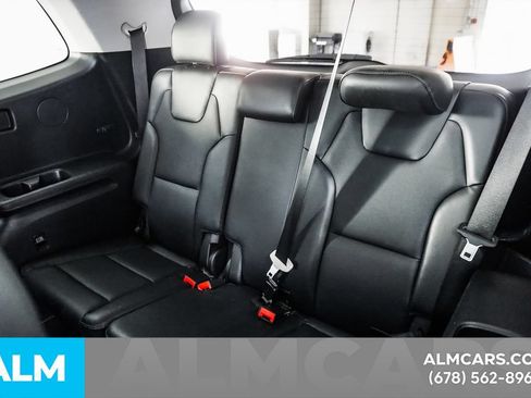Used 2025 Kia Telluride S FWD image 19