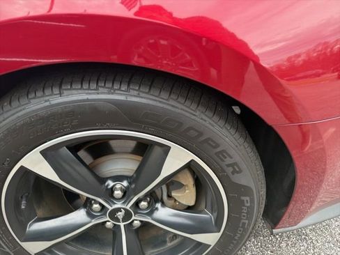 Used 2018 Ford Mustang Coupe image 16