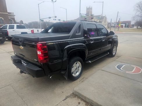 Used 2008 Chevrolet Avalanche LT image 9