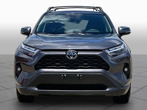 Used 2024 Toyota RAV4 XLE Premium AWD/4WD image 4