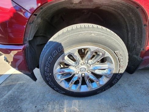 Used 2023 RAM 1500 Laramie image 9