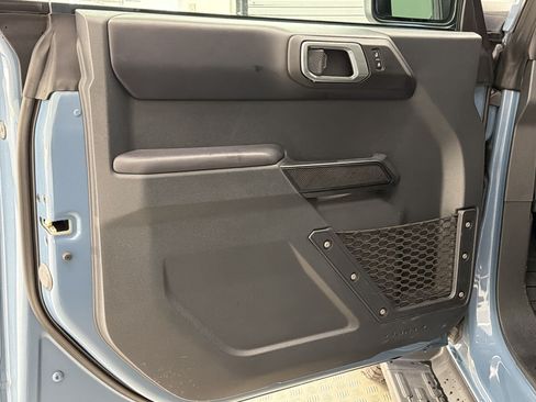 Used 2025 Ford Bronco Outer Banks AWD/4WD image 14