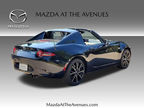 New 2026 MAZDA MX-5 Miata RF Grand Touring RWD image 5