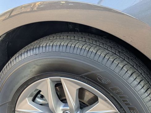 Used 2025 Toyota Sienna LE image 29