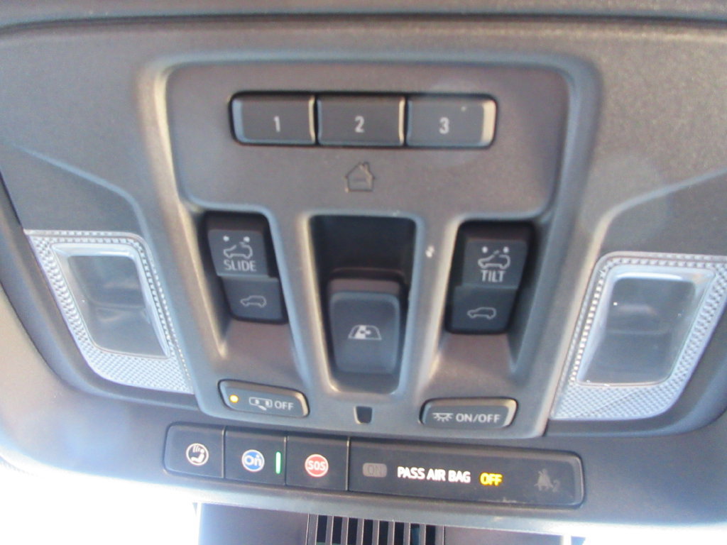 Certified 2023 Chevrolet Silverado 1500 ZR2 w/ Technology Package AWD/4WD image 36