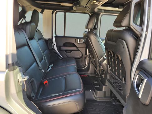 Used 2020 Jeep Wrangler Unlimited Rubicon image 21