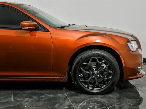 Used 2021 Chrysler 300 Touring L image 14