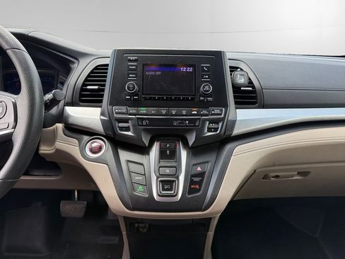 Used 2019 Honda Odyssey LX image 11