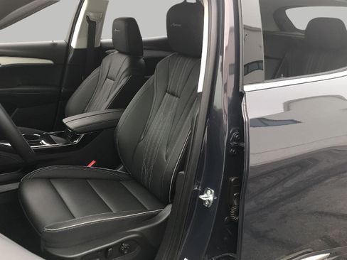 Used 2026 Buick Envision Avenir AWD/4WD image 33