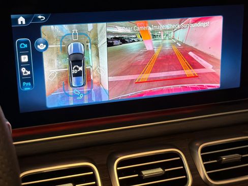 New 2026 Mercedes-Benz GLS 450 4MATIC image 20