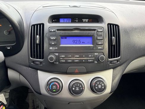 Used 2009 Hyundai Elantra GLS w/ Popular Equipment Pkg 2 image 5