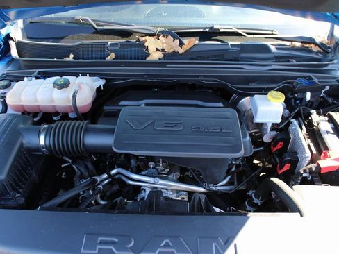 Used 2022 RAM 1500 Big Horn AWD/4WD image 15