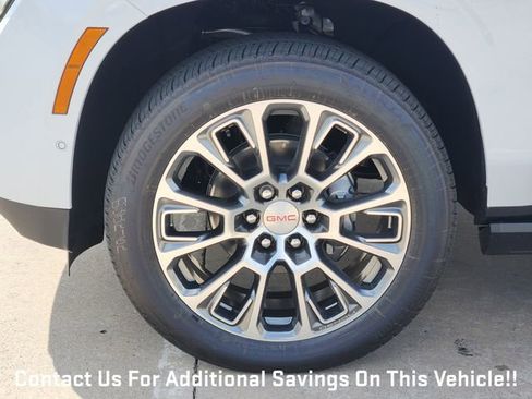 New 2026 GMC Yukon XL Denali w/ Sun & Power Step Package image 7