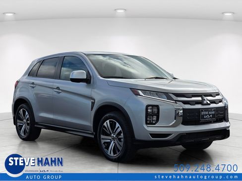 Used 2025 Mitsubishi Outlander Sport SE AWD/4WD image 1