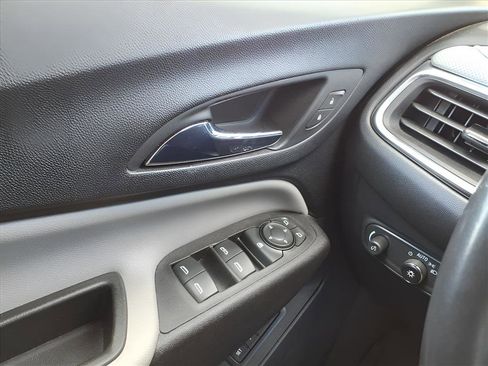 Used 2021 Chevrolet Equinox Premier image 26