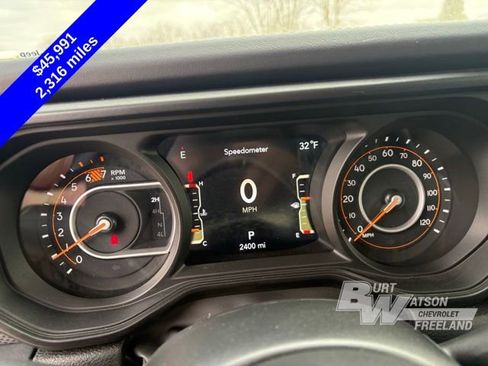 Used 2026 Jeep Wrangler Unlimited Rubicon AWD/4WD image 18