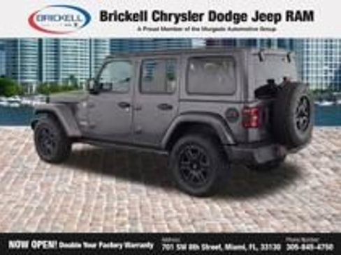 Used 2024 Jeep Wrangler Unlimited Sahara AWD/4WD image 23