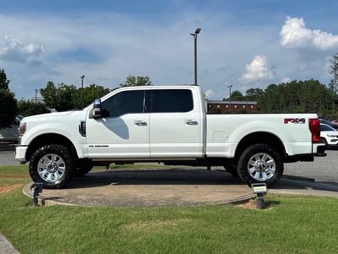 Used 2021 Ford F350 Platinum AWD/4WD image 4