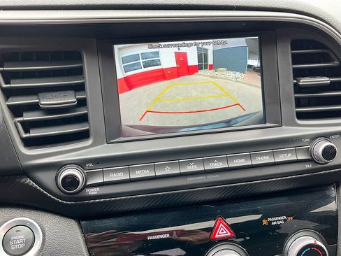 Used 2019 Hyundai Elantra Sport w/ Cargo Package image 13