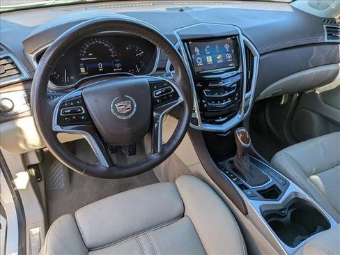Used 2014 Cadillac SRX Premium image 10