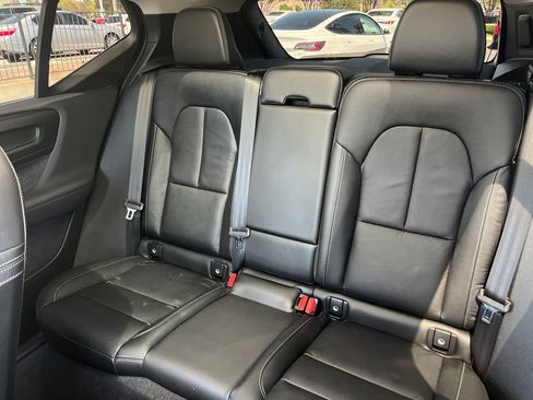 Used 2023 Volvo XC40 B5 Plus w/ Driver Assist Package AWD/4WD image 43